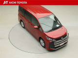 両側パワースライドドア付きだから、狭い駐車スペースなどでの乗り降りラクラク♪小さなお子さまのいるご家庭には嬉しい装備です。