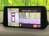 【360&deg;ビューモニター】専用のカメラにより、上から見下ろしたような視点で360度クルマの周囲を確認することができます☆死角部分も確認しやすく、狭い場所での切り返しや駐車もスムーズに行えます。