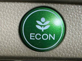 ★ECONスイッチ★ エコドライブを加速しよう!スイッチをONにすると、運転の仕方によるロスを抑え込み燃費をよくするようクルマが頑張ります(*^ー^*)燃費向上にチャレンジ♪