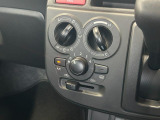 気温に合わせて直感的に操作することで、車内をいつでも快適に保てます。