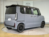 ご納車までの期間ですが、県内のお客様は1、2週間、県外のお客様は2、3週間ほどでご納車が可能となります。ただし、お支払いや書類の状況によっては多少の前後もありますので、その際には何卒ご了承下さい。