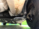 お車を安心してお乗りいただく為には、足回りの定期点検が欠かせません。サービスサポート(有償保証)では無料点検もご提供しており、安心のカーライフをお過ごしいただけるサポート体制が整っています。