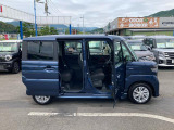 ドア開口部は広々としているので乗り降りしやすいです♪