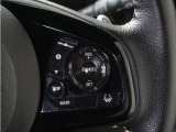◆アダプティブクルーズコントロール◆予め設定した車速内でクルマが自動的に加減速。前走車との適切な車間距離を維持しながら追従走行します。【LKAS】車線維持支援システムでステアリング操作を支援。