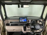 【前方視界】開放的な前方視界!運転がしやすく疲れにくいです♪窓が大きく、見通しがとっても良いおクルマですよ♪
