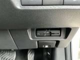 ETCがあるのでキャッシュレスで小銭を用意する必要ないんです!料金所で窓を開けることも無いので便利です☆