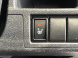シートヒーターが付いています!寒い日に便利な装備ですね。