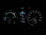 展示車は全てトヨタの車を知り尽くしたエキスパートが基本性能に関わる機能や状態を徹底的にチェックしています。消耗部品の事前交換など法定12ヶ月点検相当の点検・整備を必ず実施しています。