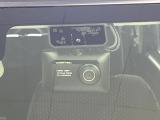 【ドライブレコーダー】ドライブレコーダー装備!走行中はもちろん、あおり運転や事故に遭遇した際、映像で記録し、万一のリスクに備えます。※記録用SDカードはお客様ご自身でご準備いただく必要があります。