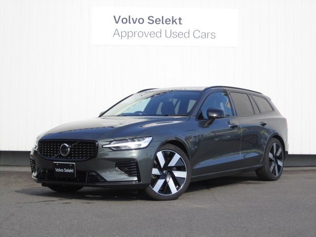 V60 ウルトラ T6 AWD プラグインハイブリッド 4WD