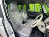 運転席シート廻りは使用感も少なく、良好な状態となっています。丁寧に使われていたことがよくわかりますね。