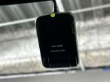 【ドライブレコーダー】映像・音声などの運転中の記録を残します。事故などを起こした起こされた時の証拠になりえますので、もしも時でも安心ですね。