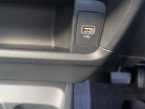 当店のお車をご覧いただきましてありがとうございます。お車についてのご質問やお見積りのご依頼、ご購入にあたってのご相談などお気軽にお問い合わせ下さい!