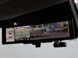 車両後方を映し出します・スマートルームミラー装備です。