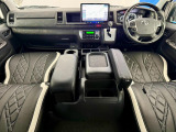 ハイエース 2.7 グランドキャビン ファインテックツアラー 4WD 