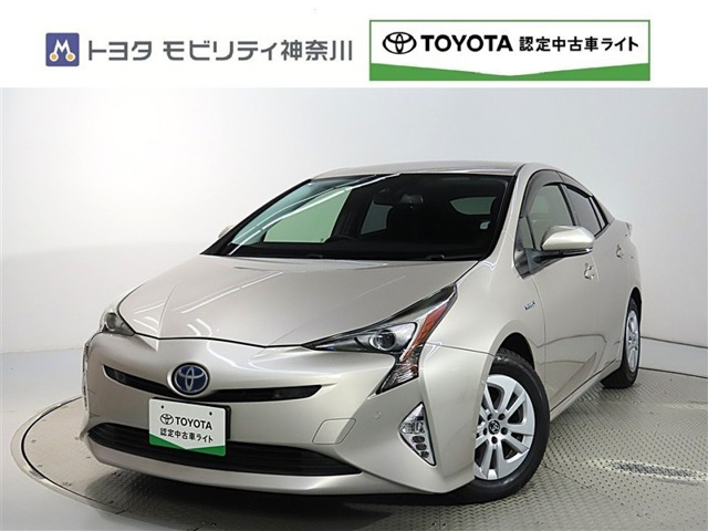 プリウス 1.8 S セーフティ プラス 
