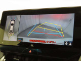 パノラミックビューモニターを装備しております。