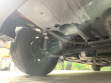 お車を安心してお乗りいただく為には、足回りの定期点検が欠かせません。サービスサポート(有償保証)では無料点検もご提供しており、安心のカーライフをお過ごしいただけるサポート体制が整っています。