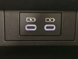 USB Type-Cポートがついています。