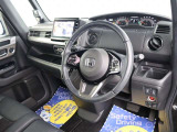 お車のご納車は待ち遠しいもの。1日でも早くご納車が出来るよう、整備拠点と販売店を結ぶ輸送ラインを確立しております。