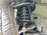 お車を安心してお乗りいただく為には、足回りの定期点検が欠かせません。サービスサポート(有償保証)では無料点検もご提供しており、安心のカーライフをお過ごしいただけるサポート体制が整っています。