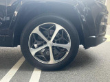 限定車仕様のホイールになります。