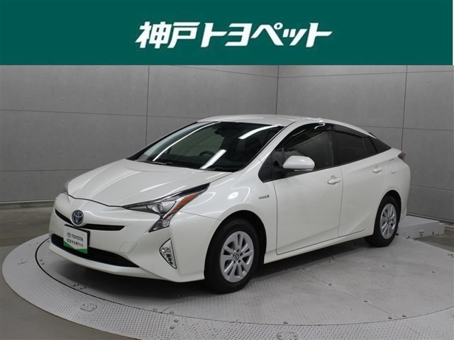 プリウス 1.8 S E-Four 4WD 