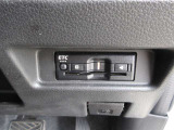 見栄えよくすっきりと収まるETC車載器です。高速道路の料金所をスムーズに通過でき、快適なドライブをサポートします。納車されたその日からすぐに遠出やロングドライブを楽しめます。