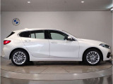 ご納車後も全国約200拠店のBMW正規ディーラーサービス工場にて保証対応いたします。お近くのBMW正規ディーラーをご案内の上、アフターメンテナンスをお受け頂けますので、安心してお乗りいただけます!!