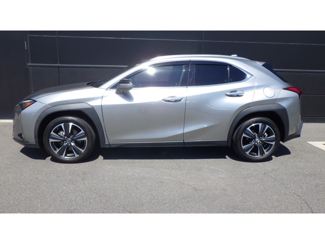 UX 250h バージョンL 4WD
