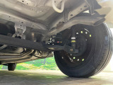 お車を安心してお乗りいただく為には、足回りの定期点検が欠かせません。サービスサポート(有償保証)では無料点検もご提供しており、安心のカーライフをお過ごしいただけるサポート体制が整っています。