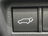 【パワーバックドア】スマートキーや運転席のボタンを押すだけでリアゲートが自動で開閉します!荷物を持っている時や、高い位置にあるバックドアを閉める際に便利な機能です♪