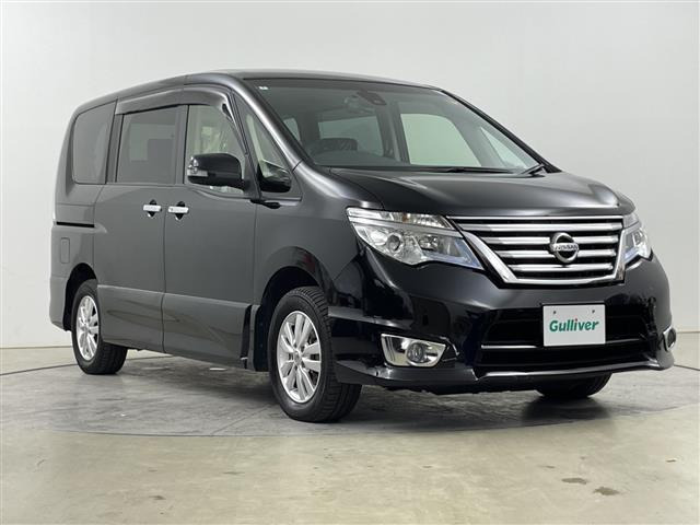 セレナ 2.0 ハイウェイスター 4WD 修復歴無し