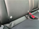 ISOFIX(後部座席)両サイド。小さなお子様のチャイルドシートを安心に取り付けできます☆
