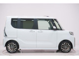 県内13店舗にて常時500台以上ダイハツ車を展示中です。見て、触って、納得のいく一台をぜひ見つけてください。