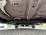 【下回り】目立つ錆や腐食もなくきれいな状態です!もちろん納車前には法定点検を実施致します!//