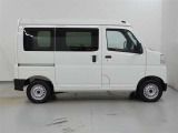この度は、当社の展示車をご覧いただきまして、誠に有難うございます。自信をもってお勧めできる車となりますので、ごゆっくりご覧頂きたいと思います。