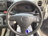 ☆車の保険は買ったところで加入するのがベストです。保険に関しても大手保険代理店をしておりますので安心してお任せください。不慮の事故の際も自社鈑金工場と連携して修理を進めてまいります☆