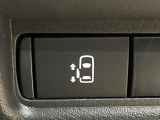 【パワースライドドア】スマートキーや運転席のスイッチでスライドドアの開閉が可能♪電動だから力を入れてドアを開ける必要が無く、小さいお子様でも、重い荷物を持っている時もラクに開け閉めできます♪