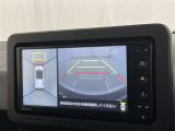 【フロントカメラ】運転席に座った状態で死角になりやすいクルマの前の様子まで確認でき安全ですね♪