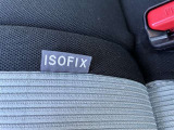 ISOFIX対応のチャイルドシートでしたら、めんどくさいシートベルトを使わなくても簡単に取り付け可能です!
