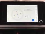 純正8インチディスプレイオーディオがついています。