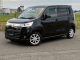 車両の品質管理は室内展示場を完備しておりますので、品質を保った状態の車両をご覧いただけます。