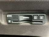 ETC付きで高速道路をノンストップ・キャッシュレスで利用出来ます!スマートインターの出入りも利用可能でとても便利です!