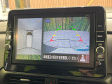 【アラウンドビューモニター】専用のカメラにより、上から見下ろしたような視点で360度クルマの周囲を確認することができます☆死角部分も確認しやすく、狭い場所での切り返しや駐車もスムーズに行えます。