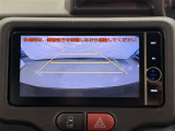 バックモニターで、後方を確認しながら安心して駐車することができます。運転初心者も熟練者も必須の機能ですよ!