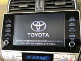 【メーカー純正ナビ】インテリアに溶け込むスタイリッシュな「専用設計」メーカーナビを装備♪視認性や操作性など基本性能にも優れ、より上質なカーライフをお楽しみいただけます。