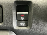 発進時から滑らかに加速する無段階変速のCVTはストップ&ゴーの多い街の中も快適です
