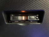 ETC車載器装備。高速道路のご利用時にとても便利♪セットアップをしてからお渡ししますので、あとはETCカードを差し込むだけで、わずらわしい料金所での現金支払いが不要となりスムーズに通過できます。