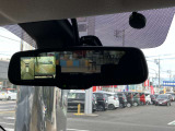 ◆アラウンドビューモニター付き自動防眩式ルームミラー◆後続車両のヘッドランプの明るさに応じて反射率を自動的に調整しまぶしさを軽減します!